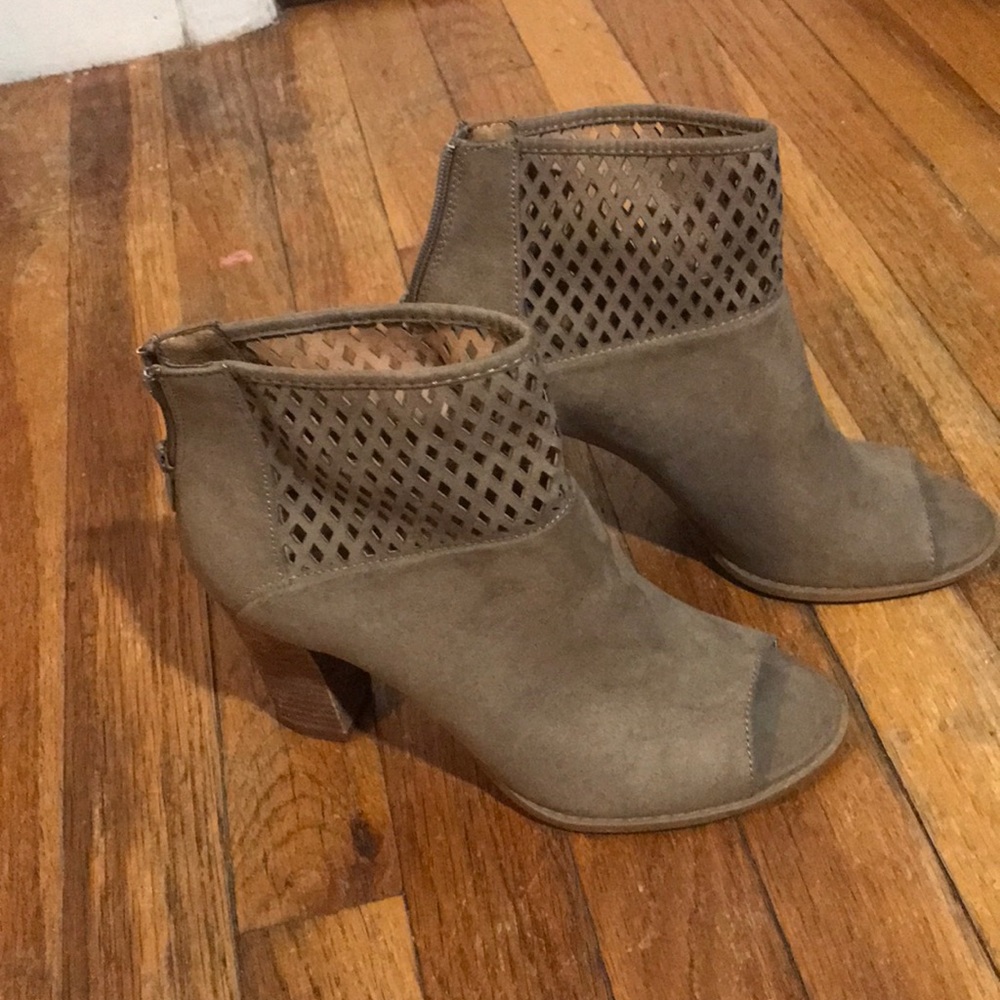 Booties! - Picture 2 of 2